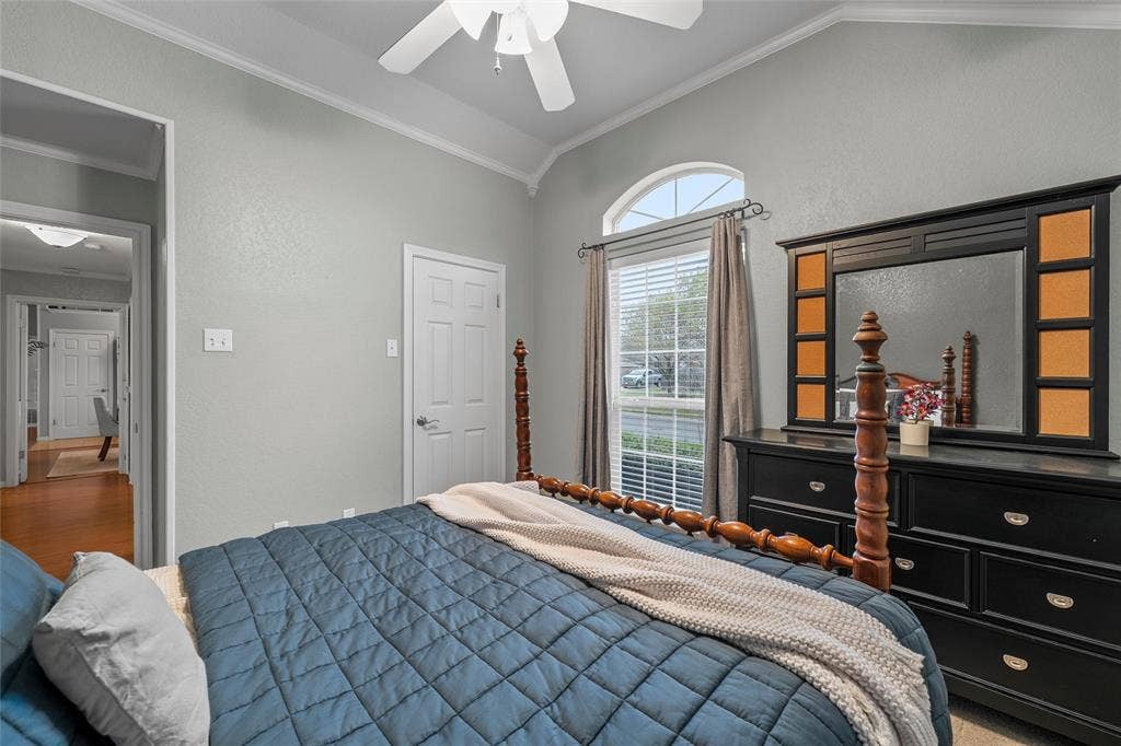 1400 Radisson Drive, Hewitt, TX 76643 1400 Radisson Drive, Hewitt, TX 76643