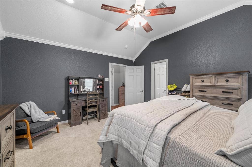 1400 Radisson Drive, Hewitt, TX 76643 1400 Radisson Drive, Hewitt, TX 76643