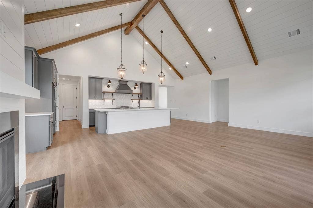 204 Phyllis Drive, Wylie, TX 75098 204 Phyllis Drive, Wylie, TX 75098