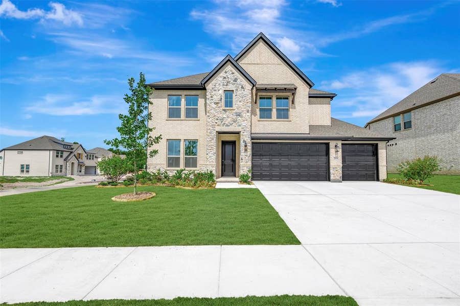 Property photo for 204 Phyllis Drive, Wylie, TX