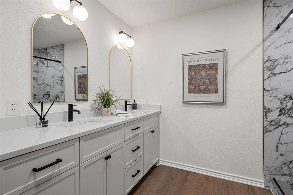 14014 Harbor Drive, Woodway, TX 76712 14014 Harbor Drive, Woodway, TX 76712
