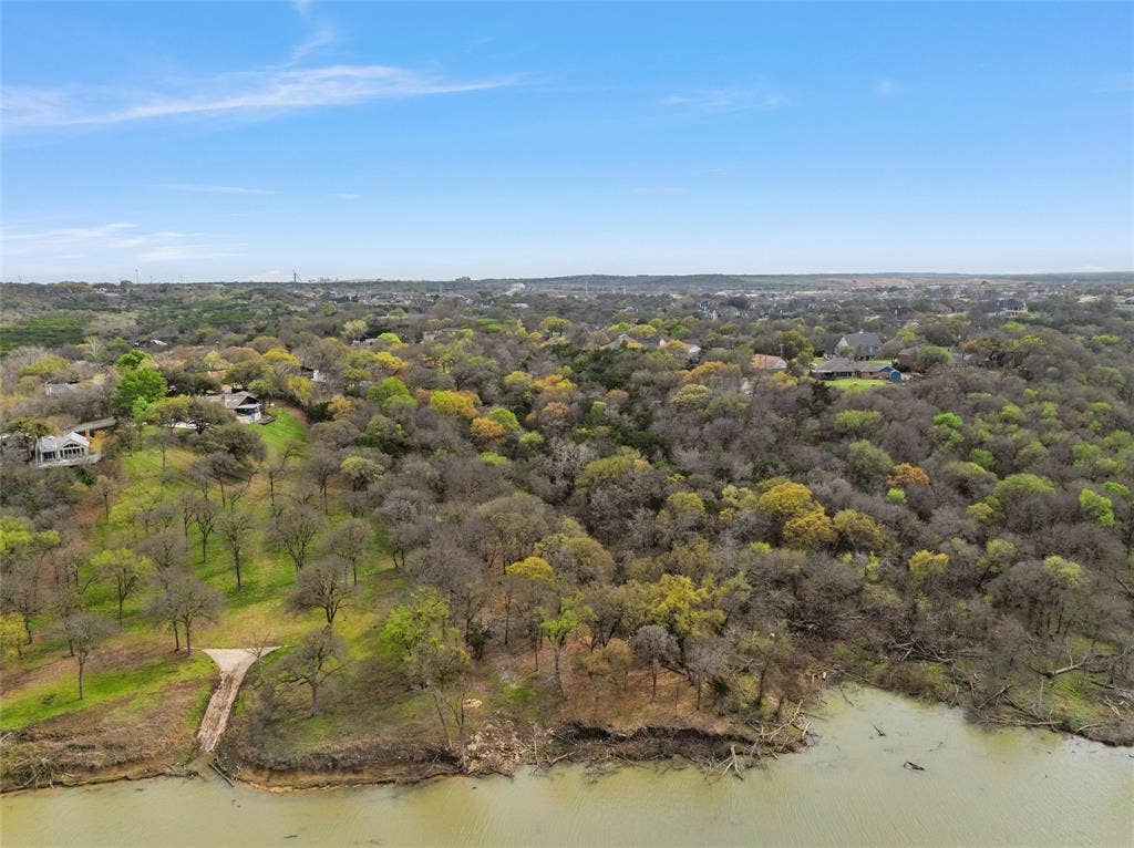 14014 Harbor Drive, Woodway, TX 76712 14014 Harbor Drive, Woodway, TX 76712