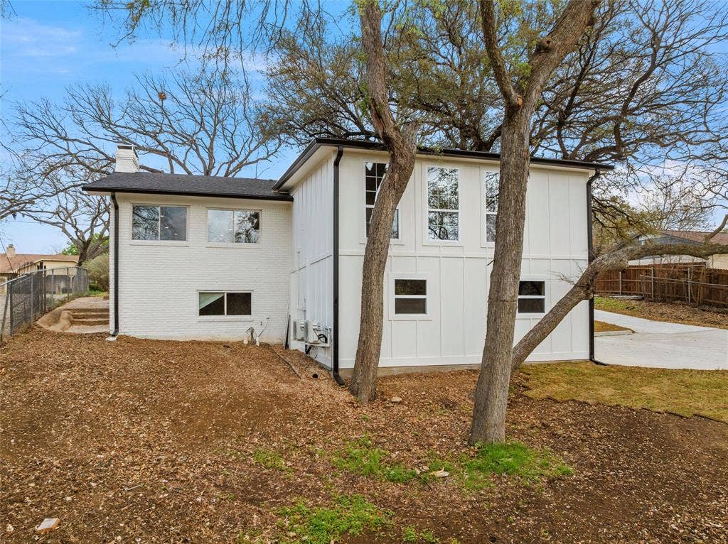 14014 Harbor Drive, Woodway, TX 76712 14014 Harbor Drive, Woodway, TX 76712