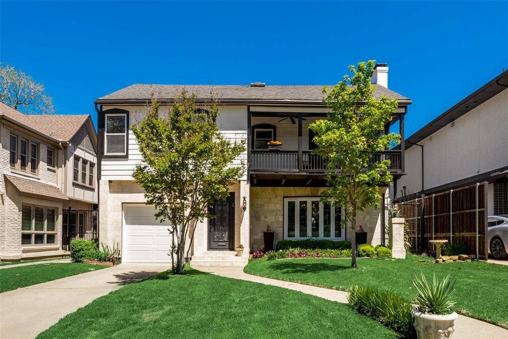 Front of home and yard