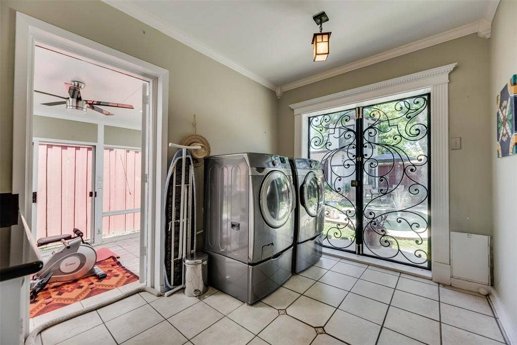 Laundry room