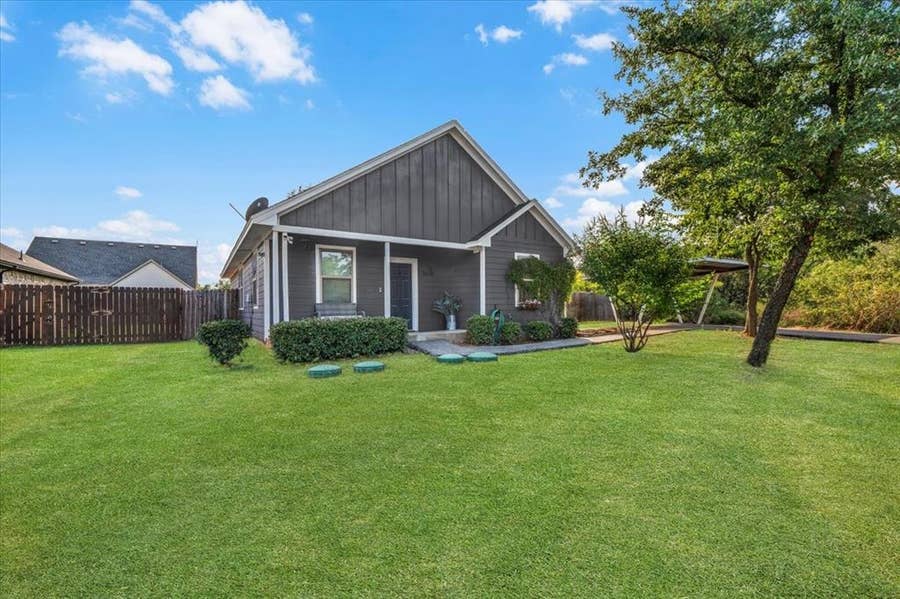 Property photo for 5630 Mesa Loop, Granbury, TX