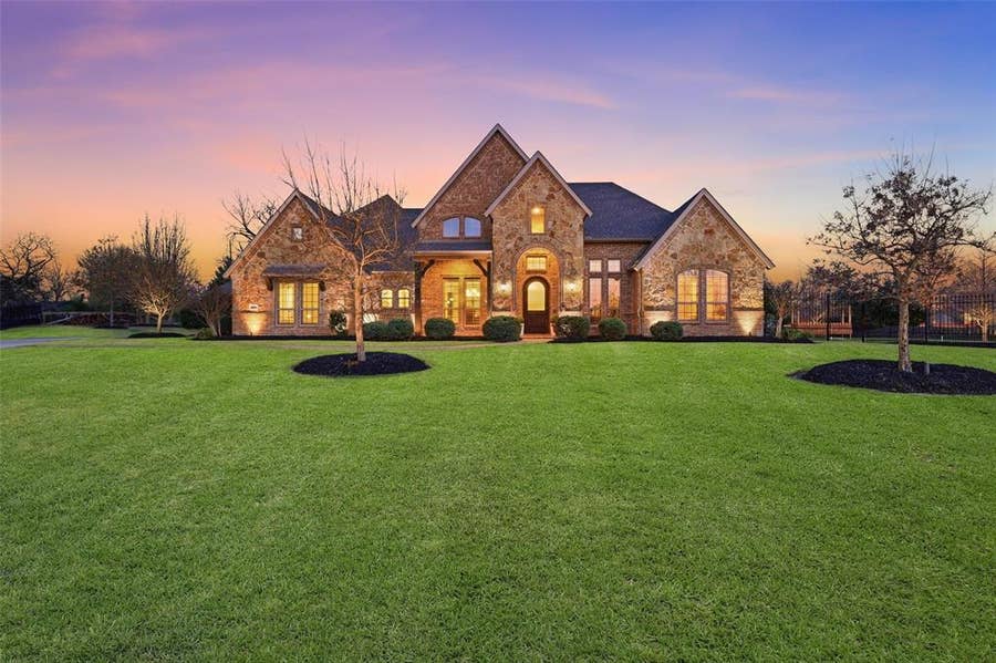 Property photo for 503 Burke Drive, Lucas, TX