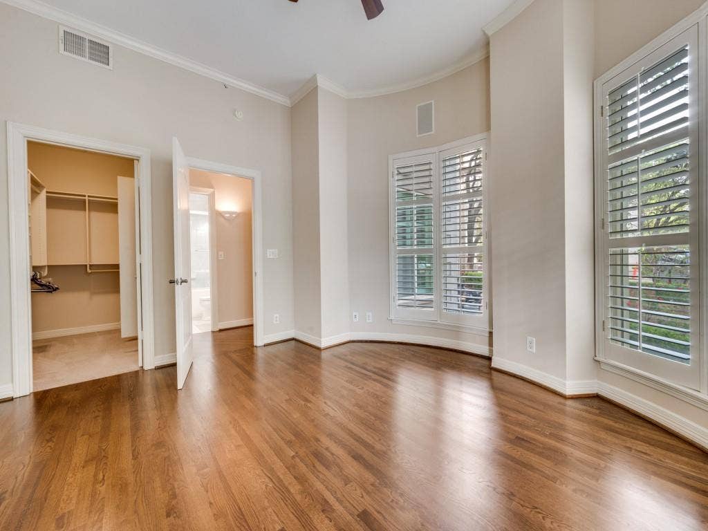 3401 Lee Parkway, #102, Dallas, TX 75219