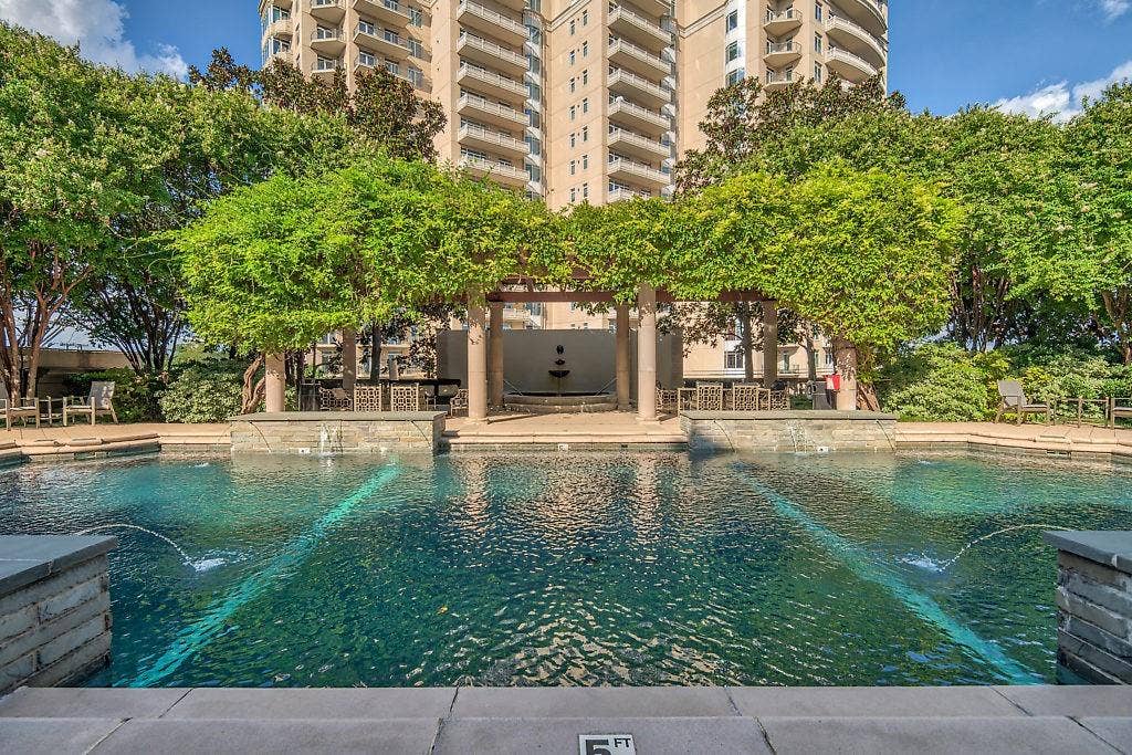 3401 Lee Parkway, #102, Dallas, TX 75219