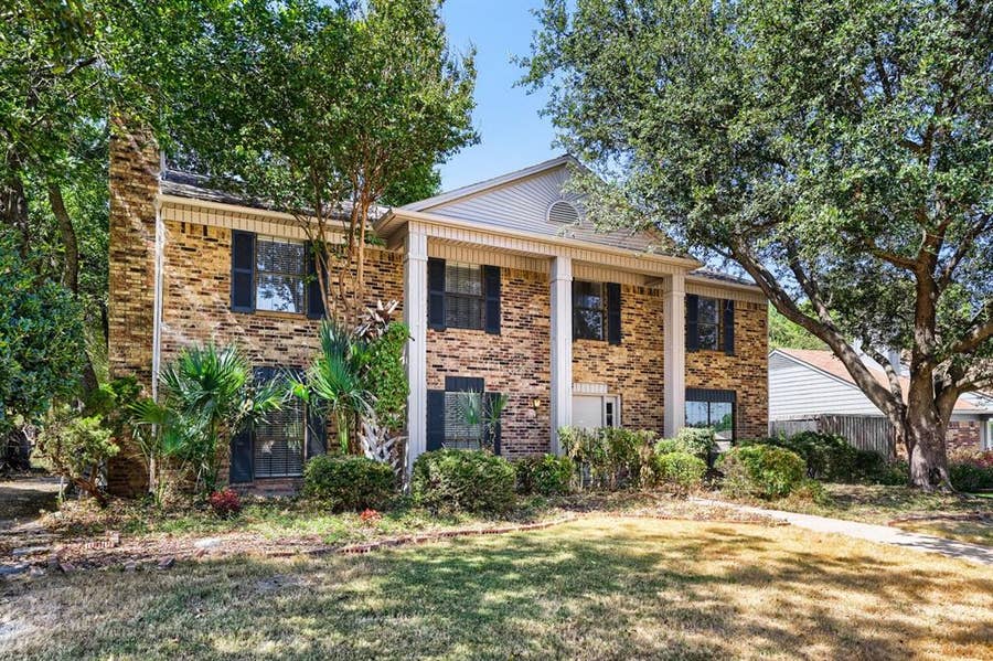 Property photo for 4008 18th Street, Plano, TX