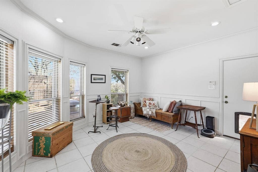 14917 Oaks North Drive, Addison, TX 75254 14917 Oaks North Drive, Addison, TX 75254