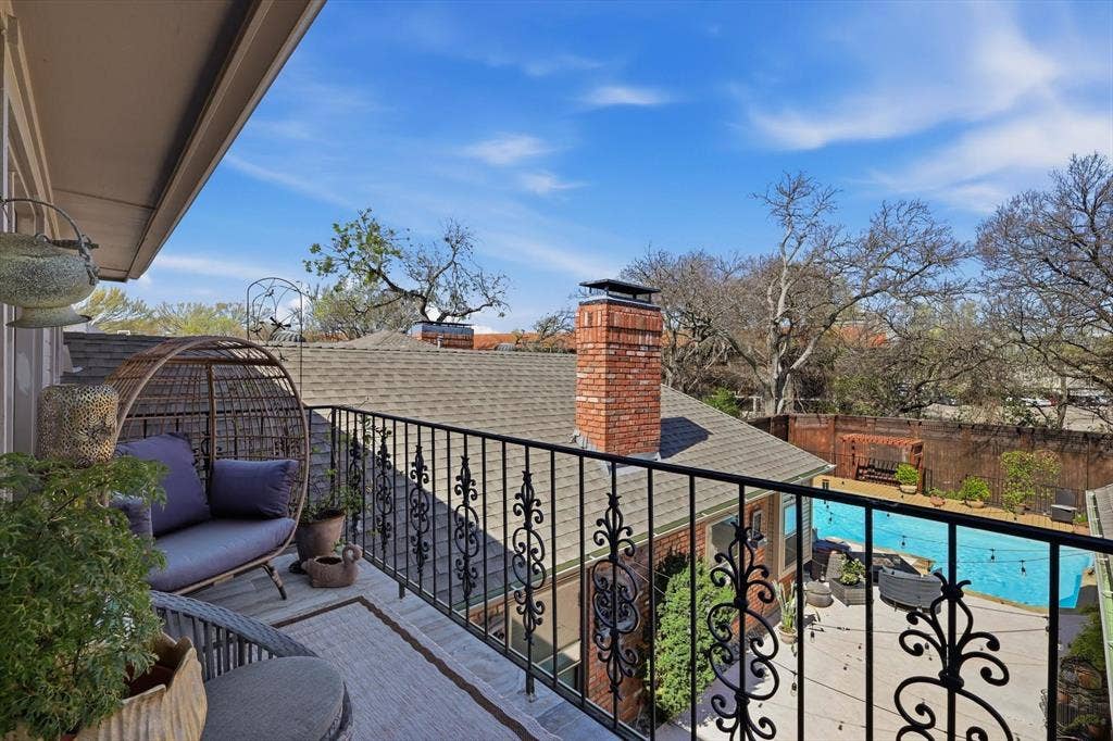 14917 Oaks North Drive, Addison, TX 75254 14917 Oaks North Drive, Addison, TX 75254