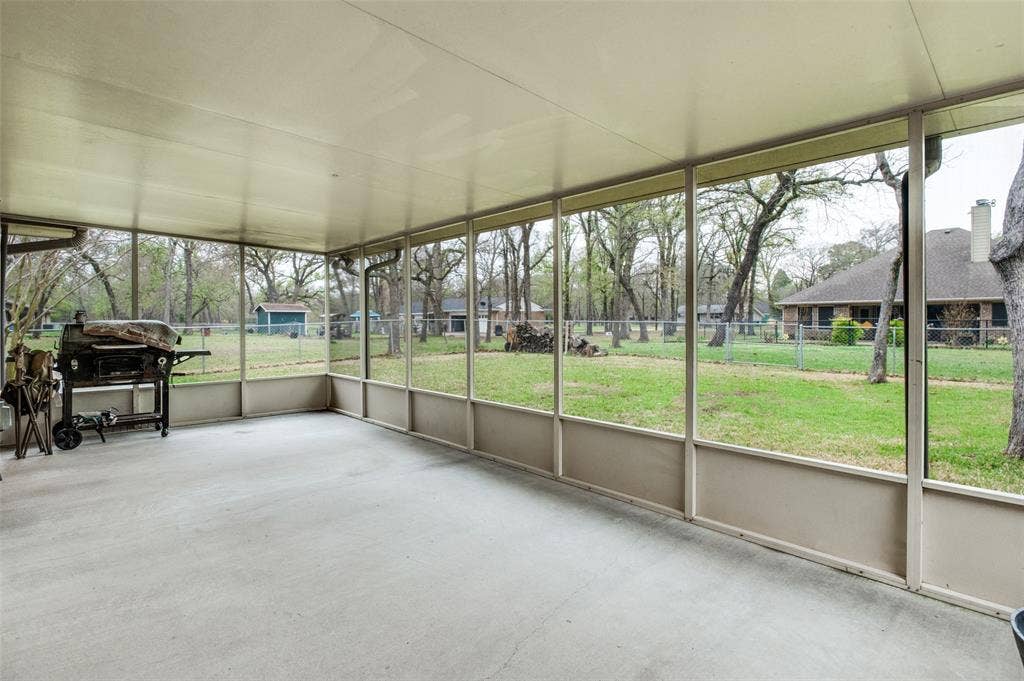 5 Huckleberry Lane, Star Harbor, TX 75148 Large Screened Porch