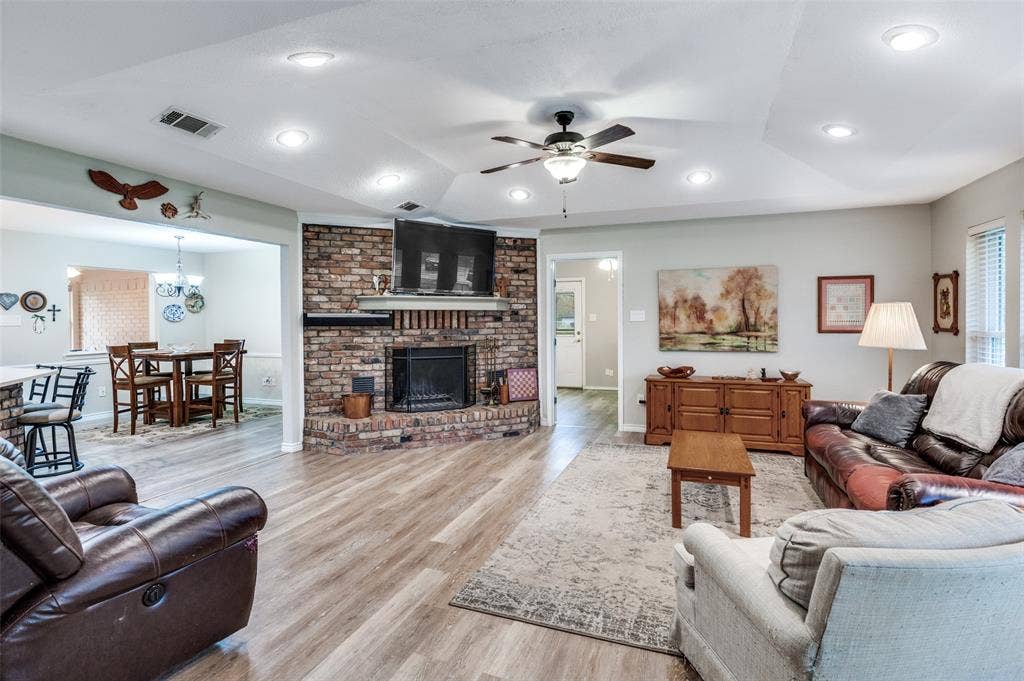 5 Huckleberry Lane, Star Harbor, TX 75148 Living Room facing Dining