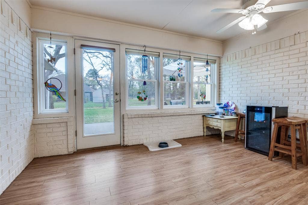 5 Huckleberry Lane, Star Harbor, TX 75148 Sun Room just off Dining