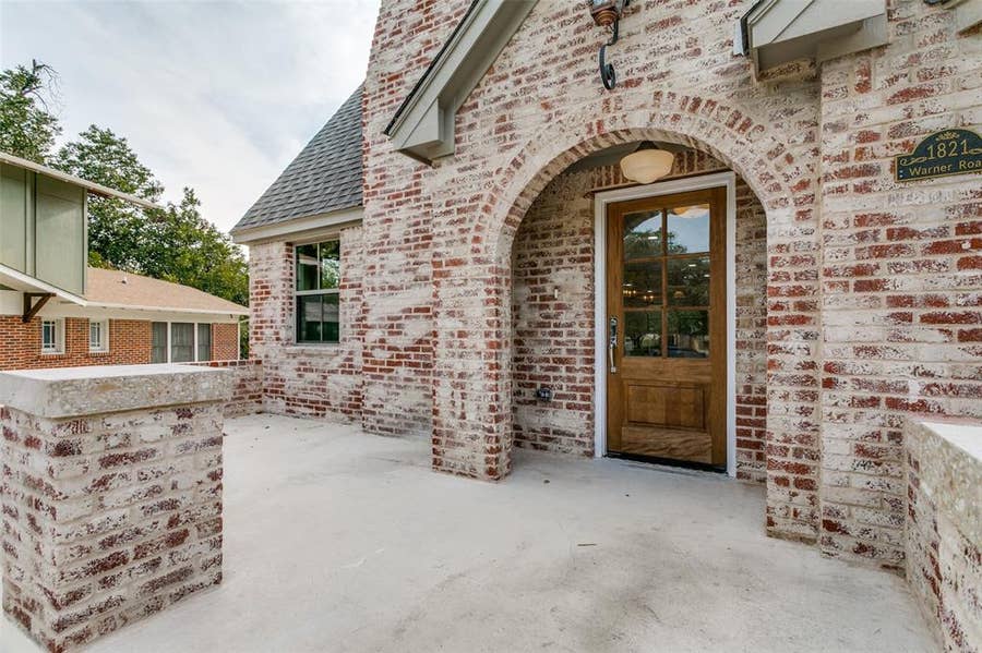 Property photo for 1821 Warner Road, Fort Worth, TX