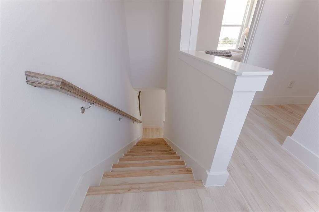 2025 Empire Central Drive, #101, Dallas, TX 75235
