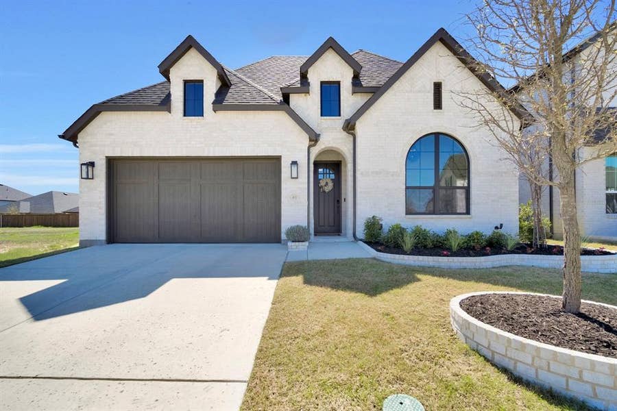 Property photo for 4630 Sweeprange Road, Midlothian, TX