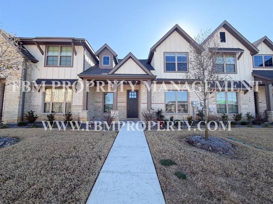 Property photo for 1801 Refuge Way, Waxahachie, TX