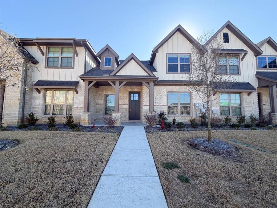 Property photo for 476 Restoration Road, Waxahachie, TX