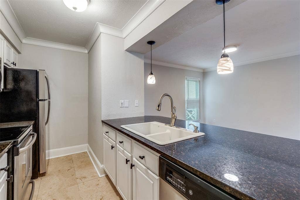 5925 E University Boulevard, #232, Dallas, TX 75206 5925 E University Boulevard, #232, Dallas, TX 75206