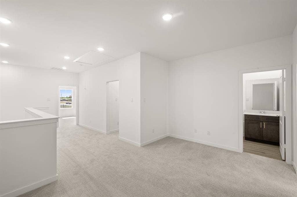 5704 Lakeview Drive, Watauga, TX 76148 5704 Lakeview- Loft-2