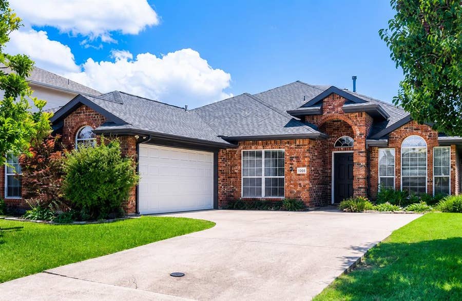Property photo for 1630 Ashbourne Drive, Rockwall, TX