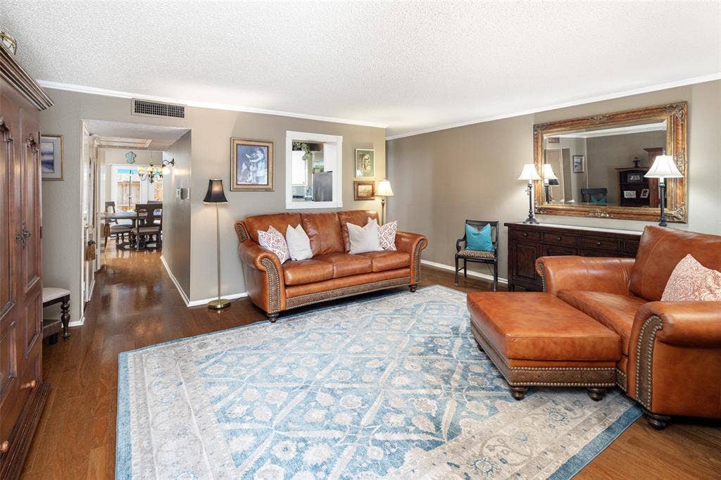 5915 Copperwood Lane, #1141, Dallas, TX 75248 Family-Living Room w-Woodburning Fireplace