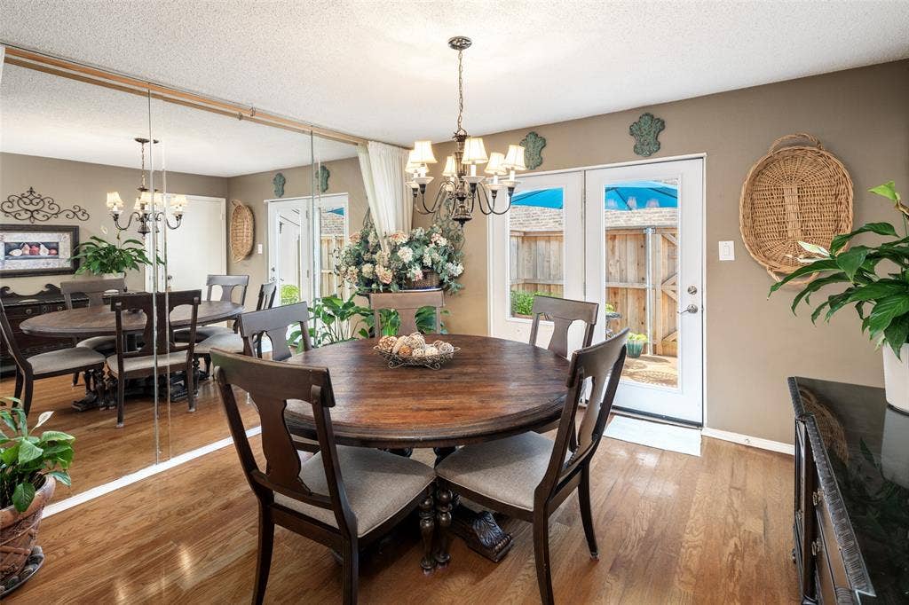 5915 Copperwood Lane, #1141, Dallas, TX 75248 Spacious Dining Room