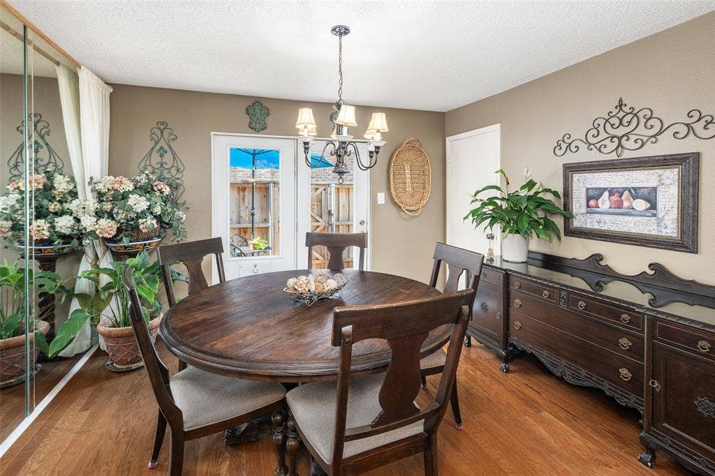 5915 Copperwood Lane, #1141, Dallas, TX 75248 Spacious Dining Rom