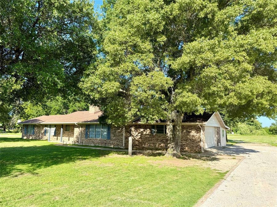 Property photo for 4170 S Fm 51, Decatur, TX