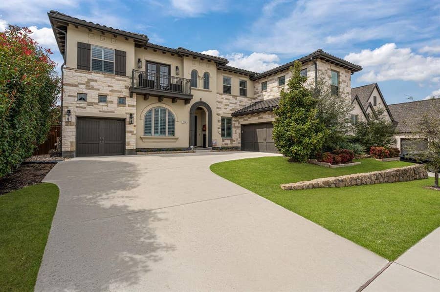 Property photo for 1616 Prairie Ridge Road, Fort Worth, TX