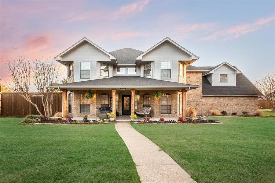 Property photo for 3410 Juniper Court, Rowlett, TX