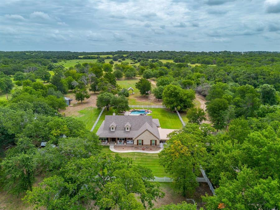 Property photo for 1615 Sanger Drive, Springtown, TX