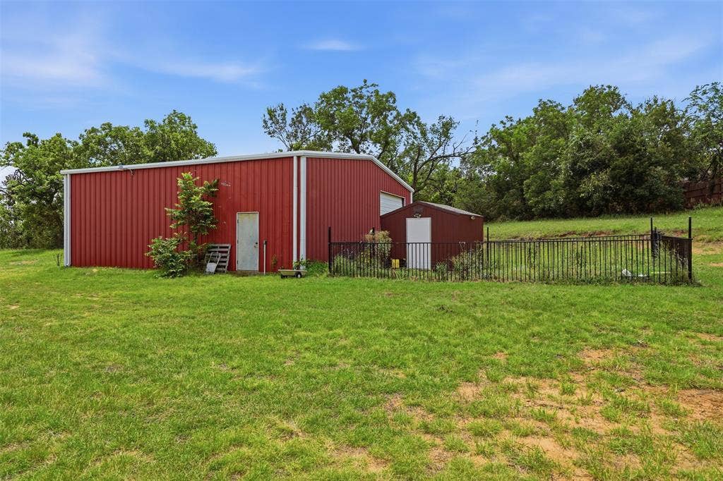 451 Land Of Goshen Drive, Springtown, TX 76082 451 Land Of Goshen Drive, Springtown, TX 76082