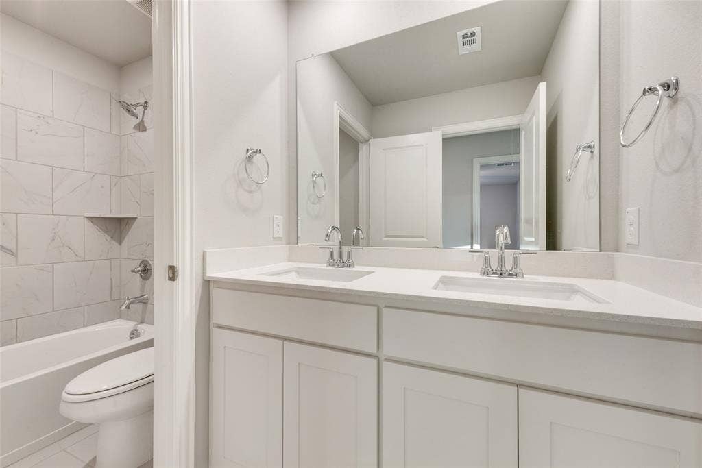 265 Sutter Mill Road, Saginaw, TX 76131 STOCK PHOTO