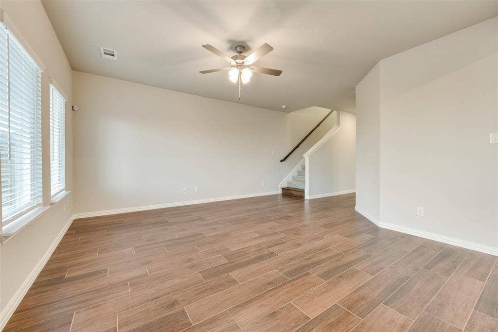 265 Sutter Mill Road, Saginaw, TX 76131 STOCK PHOTO