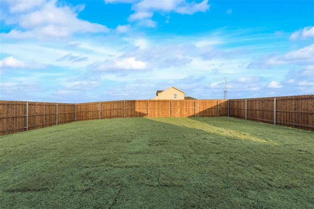 265 Sutter Mill Road, Saginaw, TX 76131 STOCK PHOTO