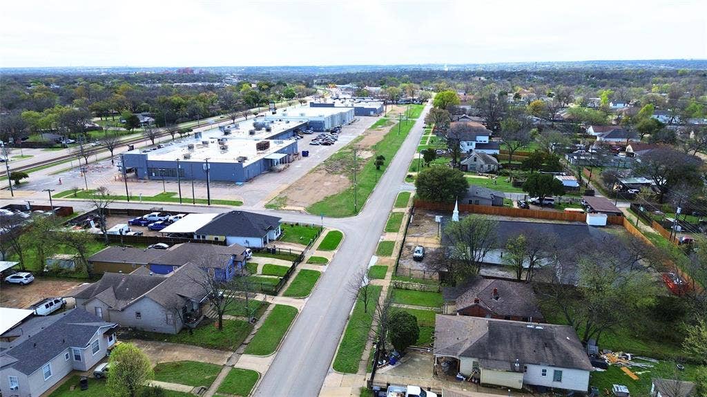 2519 S Denley Drive, Dallas, TX 75216 2519 S Denley Drive, Dallas, TX 75216