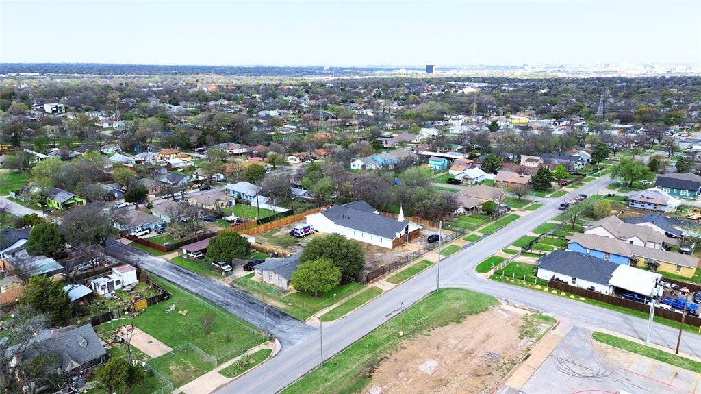 2519 S Denley Drive, Dallas, TX 75216 2519 S Denley Drive, Dallas, TX 75216