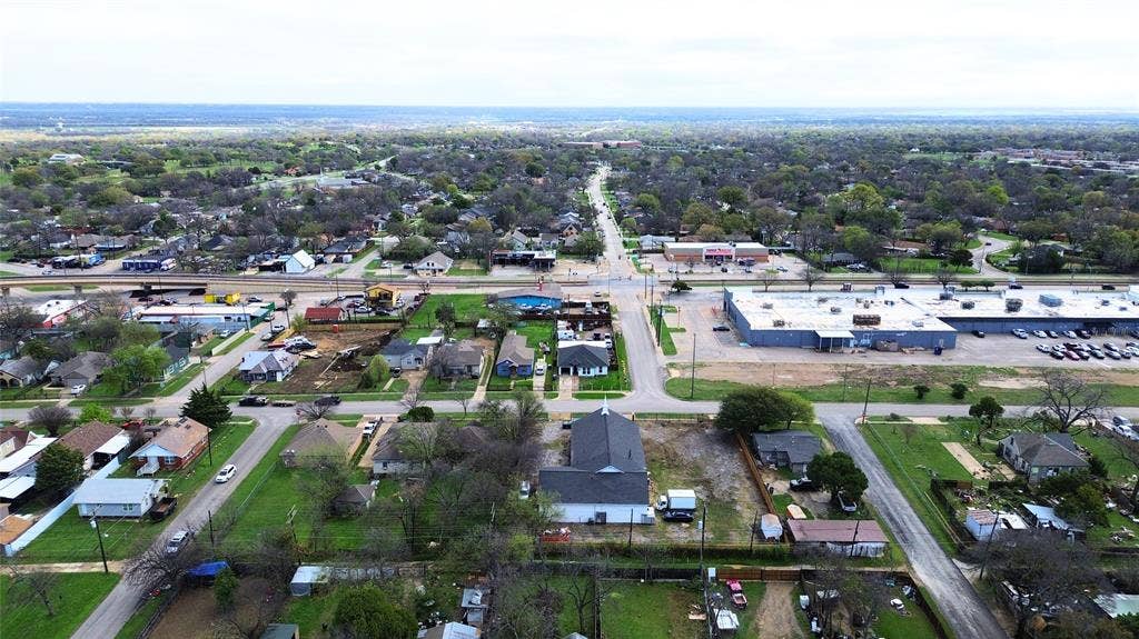 2519 S Denley Drive, Dallas, TX 75216 2519 S Denley Drive, Dallas, TX 75216