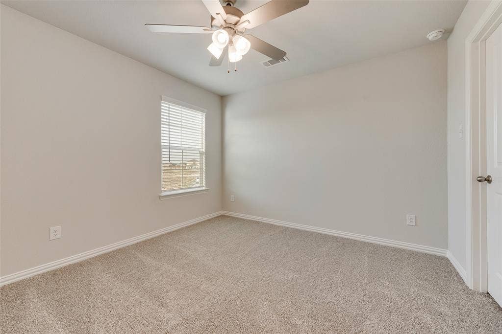 276 Sutter Mill Road, Saginaw, TX 76131 STOCK PHOTO
