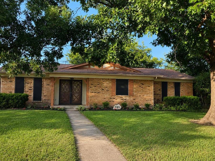 Property photo for 409 Colonial Drive, Garland, TX