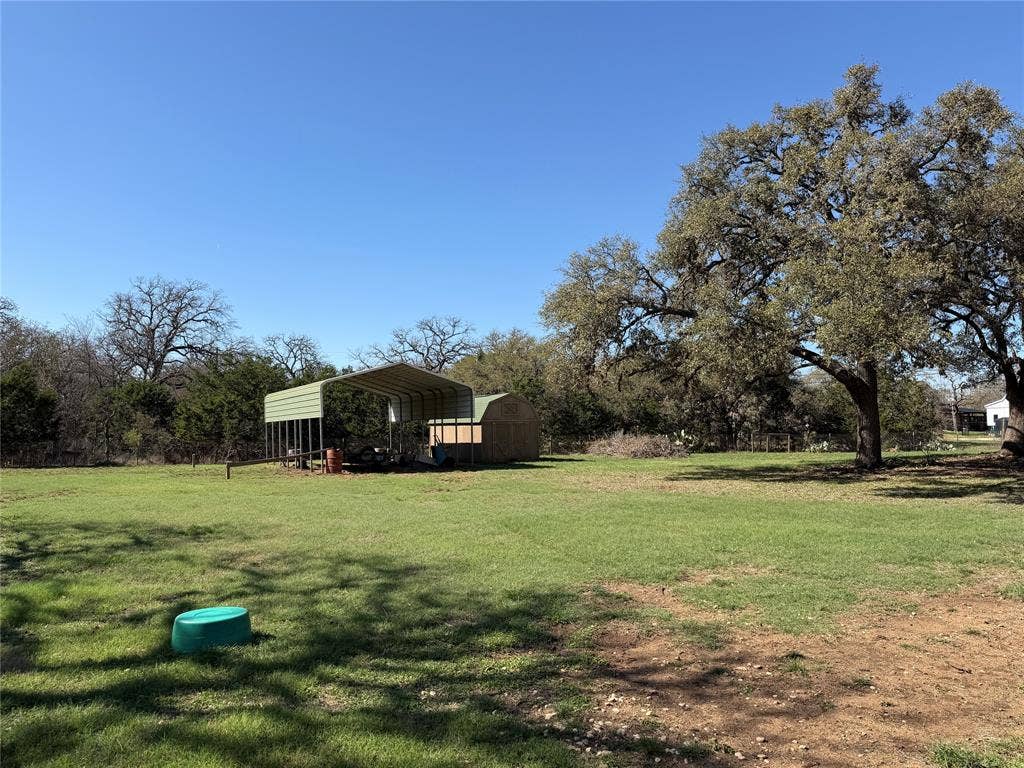 115 Woodland Road, Kerrville, TX 78028 115 Woodland Road, Kerrville, TX 78028