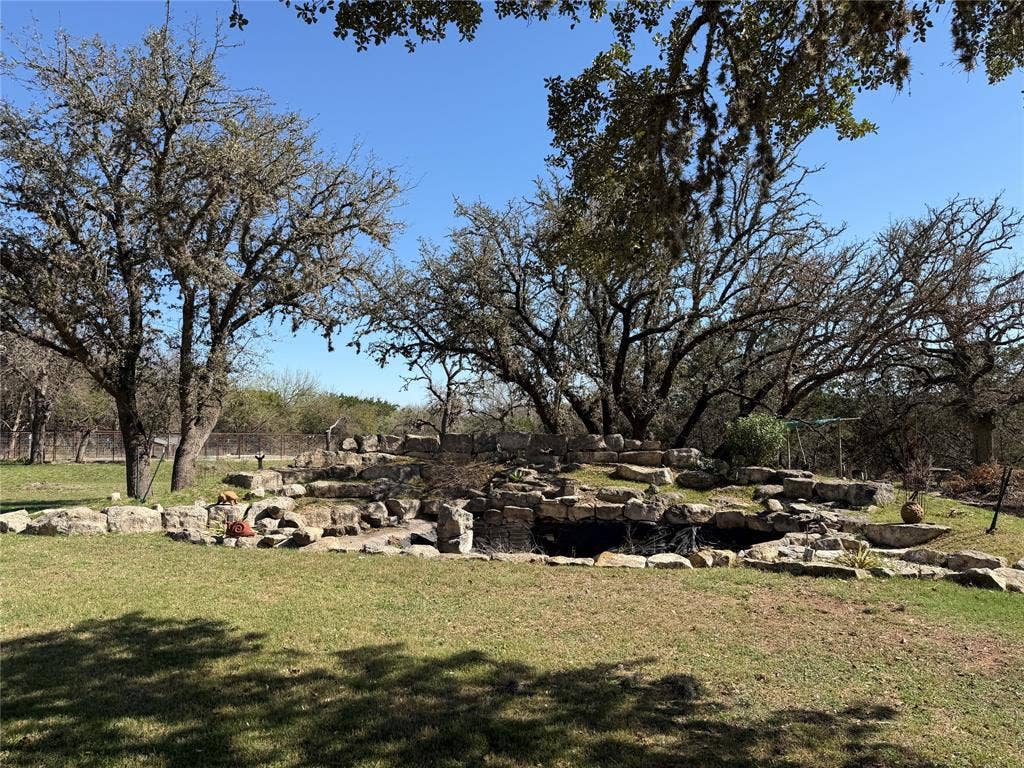 115 Woodland Road, Kerrville, TX 78028 Koi Pond