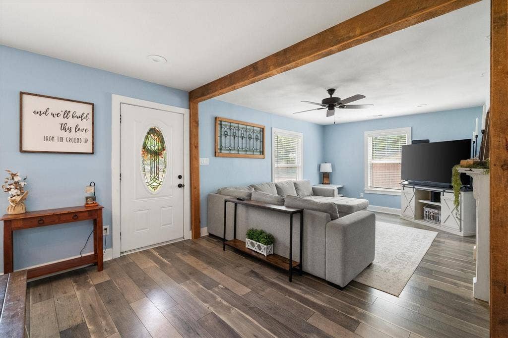 516 E Ross Street, Waxahachie, TX 75165 516 E Ross Street, Waxahachie, TX 75165