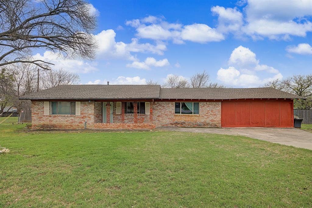 4113 Canyon Trail, Lake Worth, TX 76135 4113 Canyon Trail, Lake Worth, TX 76135