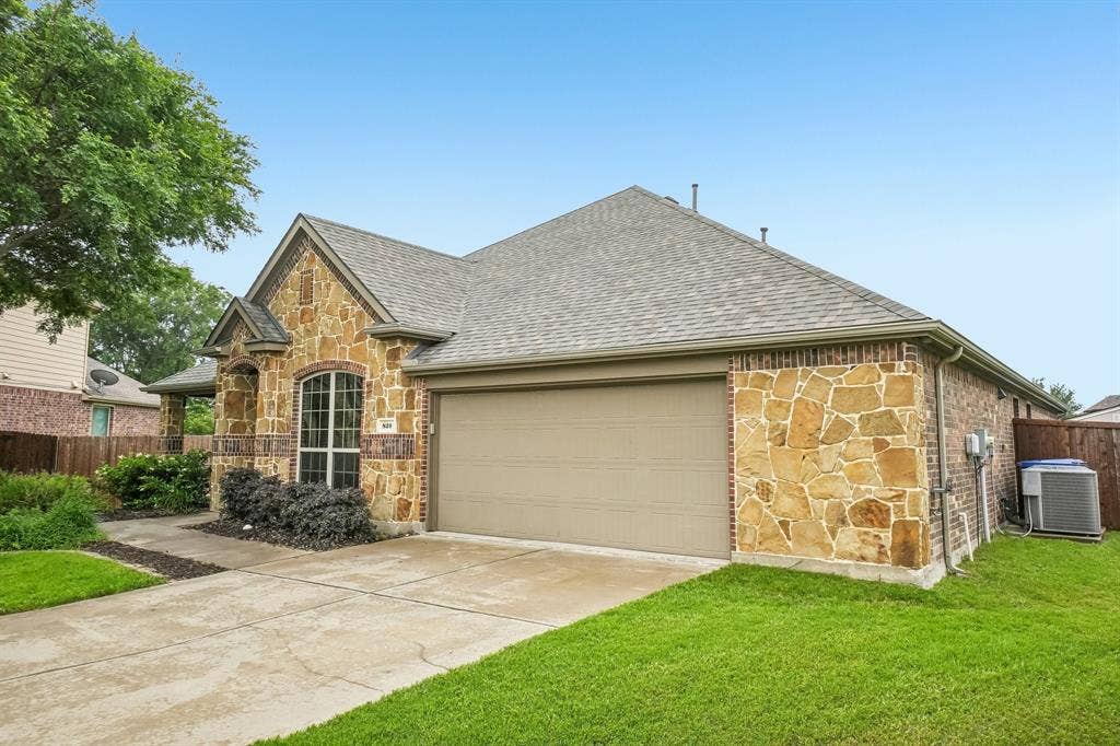 820 Wimberly Circle, McKinney, TX 75072 820 Wimberly Circle, McKinney, TX 75072