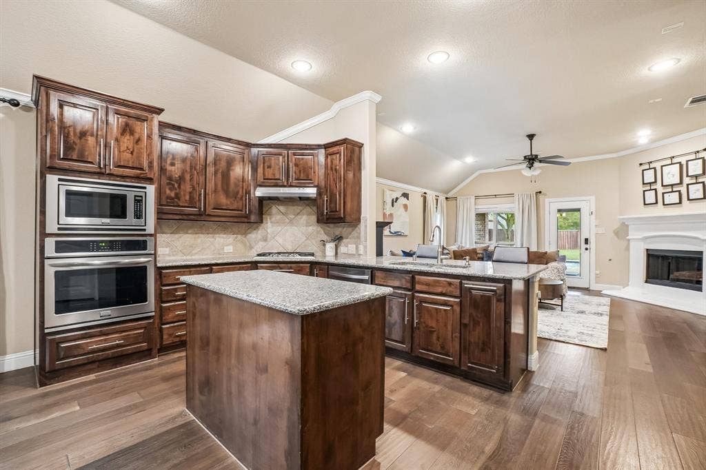 820 Wimberly Circle, McKinney, TX 75072 820 Wimberly Circle, McKinney, TX 75072