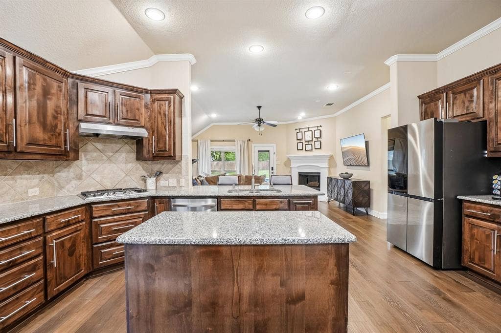 820 Wimberly Circle, McKinney, TX 75072 820 Wimberly Circle, McKinney, TX 75072